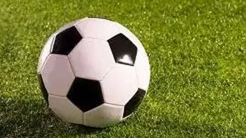 梅西达成700球里程碑，C罗神助攻尤文豪取六连胜